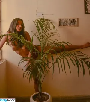 Astha Aggerwal / E.Rose / Esoteric_rani.xoxo / Esoteric_ranixx / Venus Flytramp / Venusflytramp / asthaagarwal2018 / user nude photo #0036