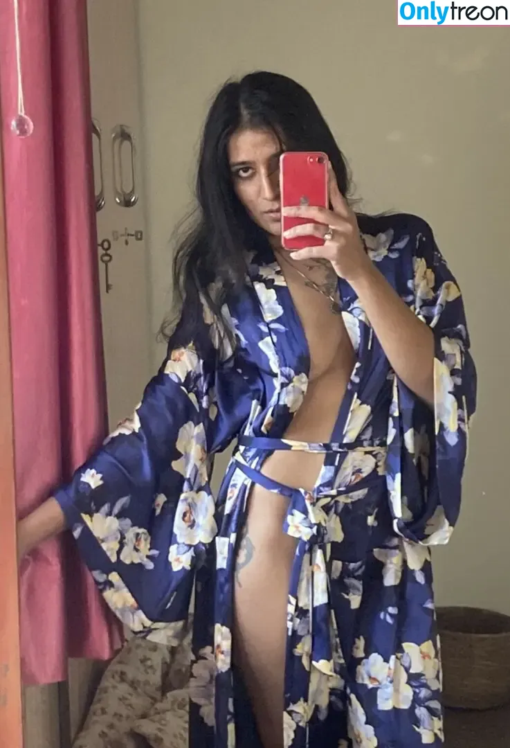 Astha Aggerwal nude photo #0039 (E.Rose / Esoteric_rani.xoxo / Esoteric_ranixx / Venus Flytramp / Venusflytramp / asthaagarwal2018 / user)