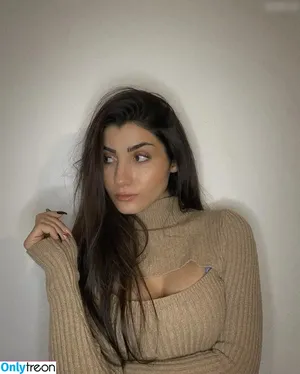 Asti Gevorgyan / asti_gevorgyan фото голая #0020
