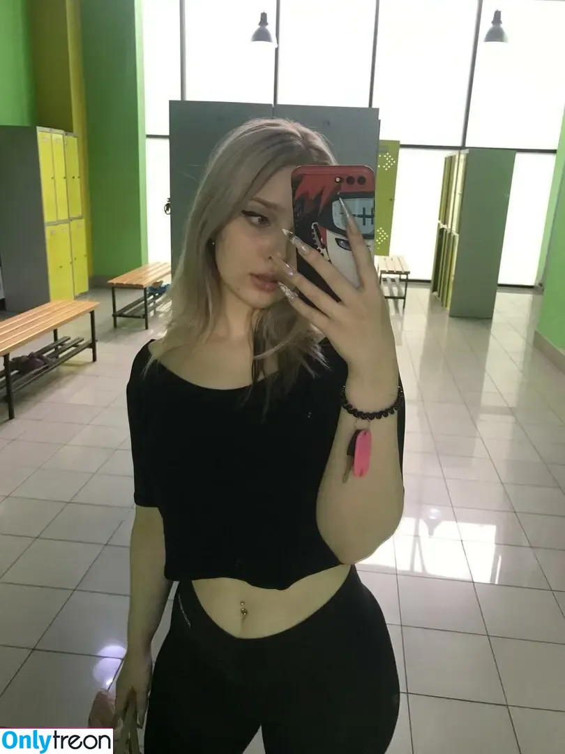 Astreliz nude photo #0013 (asstreliz / Лиза Астрелиз)