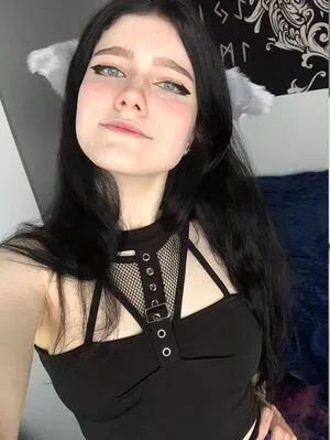 astrid.gothly / bluexastrid / cashew225 nude photo #0034