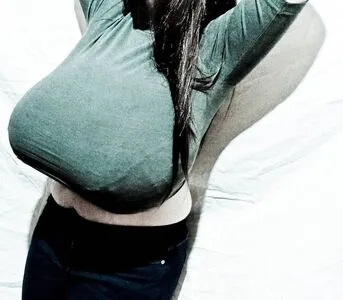 Astrid / 3astrid33 / astridwett nude photo #0030