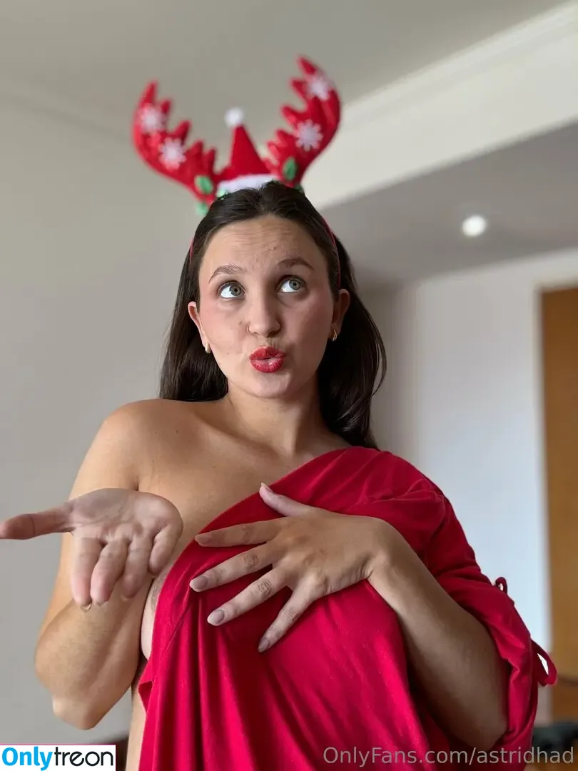 astridhad nude photo #0059 (astrids_corner)