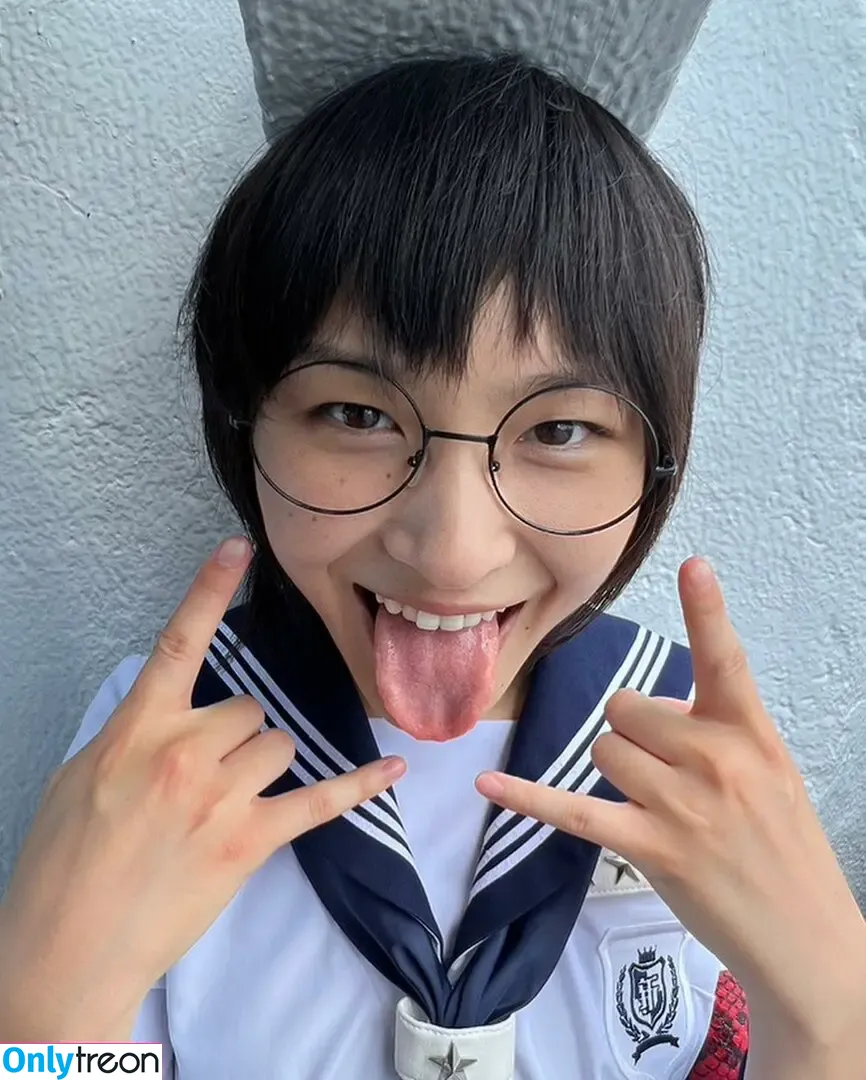 Atarashii Gakko nude photo #0033 (japan_leaders)