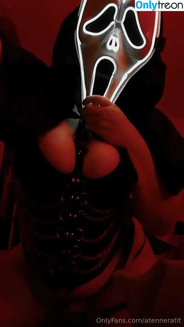 Atenneratit nude photo #0007 (Atenneratit)