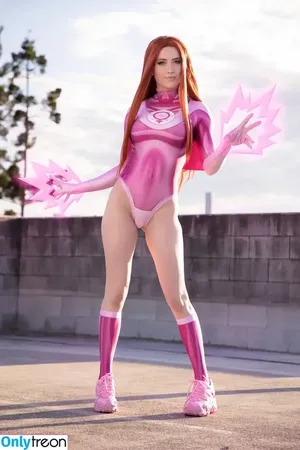 Atom Eve Cosplay / Invincible / mimireaves nude photo #0002