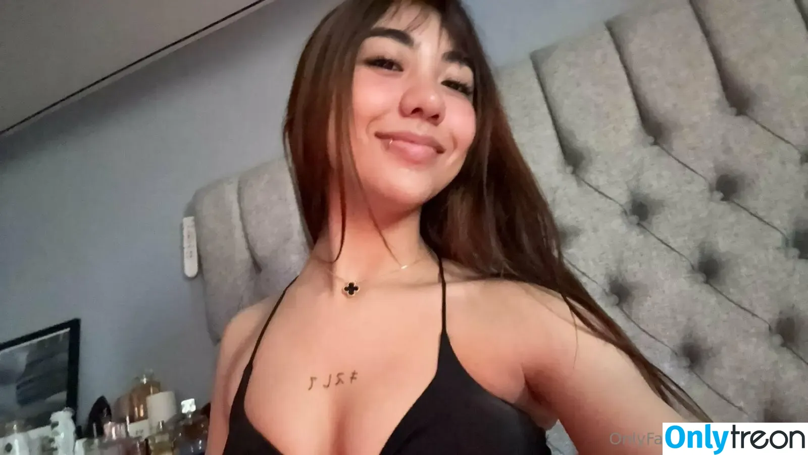 atowerss nude photo #0027 (atowerss_)