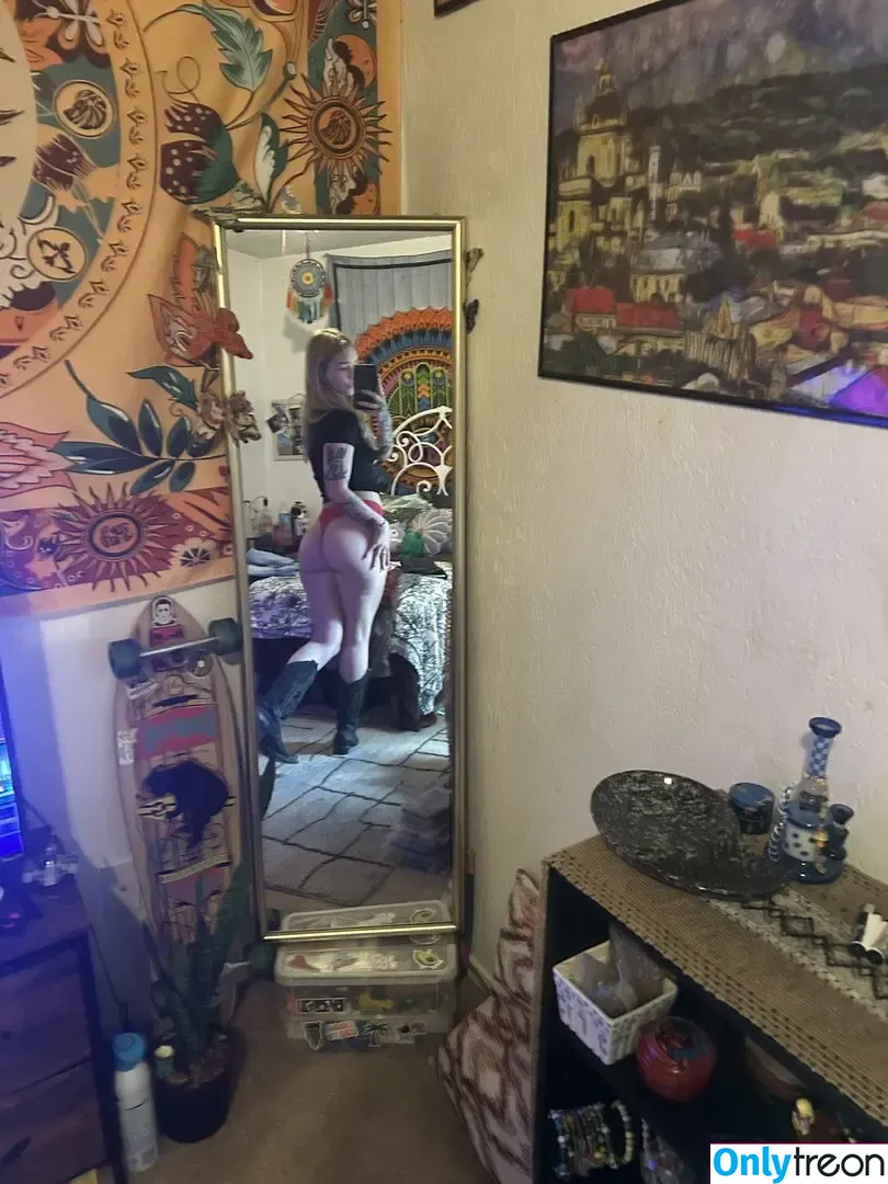 atxabbbsss nude photo #0004 (Texasw1tcch02 / atxbabesfit)