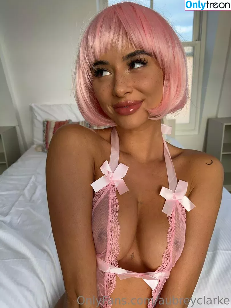 aubreyclarke голая photo #0019 (aubreyclarkke)