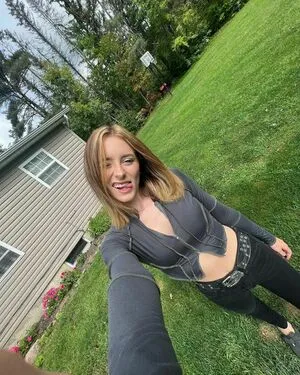 Audra Miller / anellamiller / audra.mllr / audramllr nude photo #0404