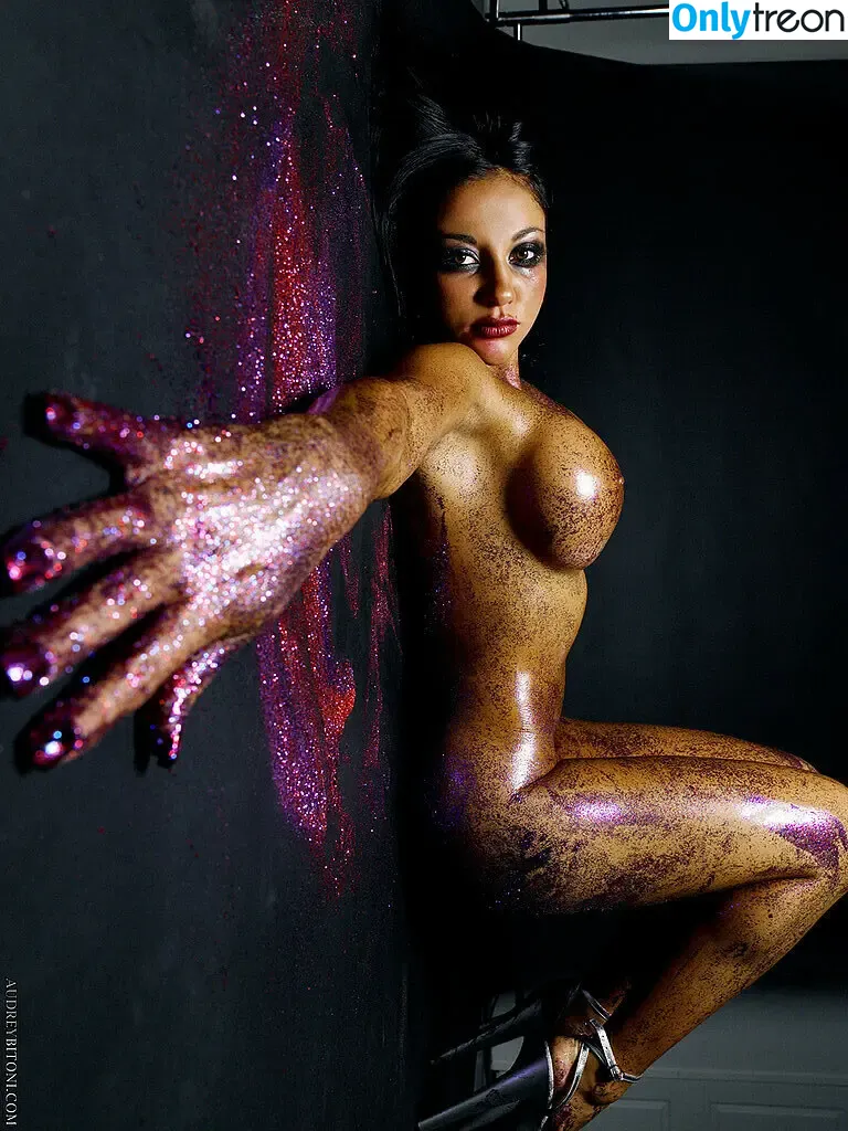 Audrey Bitoni nude photo #0636 (audreybitoni / audreybitonixo)