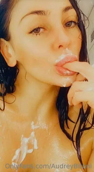 audreybitoni / audreybitoni818 фото голая #0372