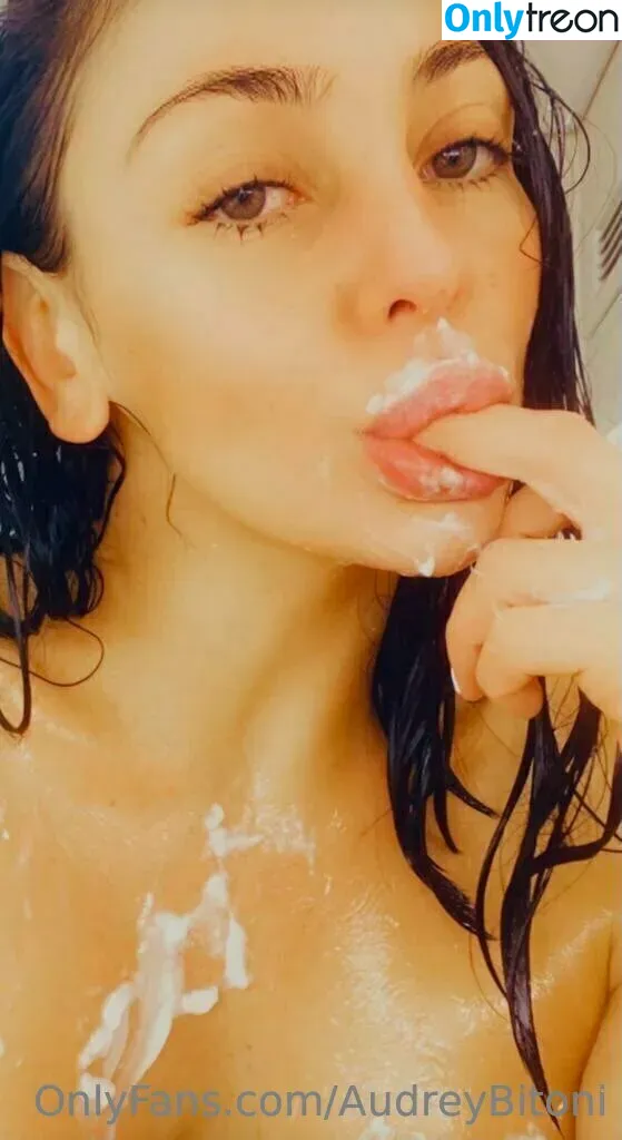audreybitoni голая photo #0372 (audreybitoni818)