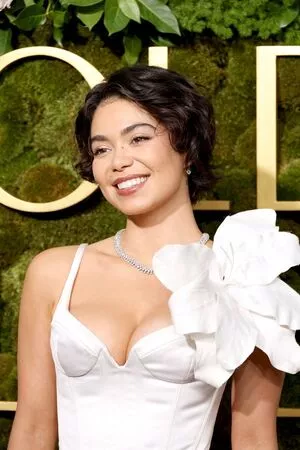 Aulii Cravalho / Auli’i Cravalho / auliicravalho фото голая #0109