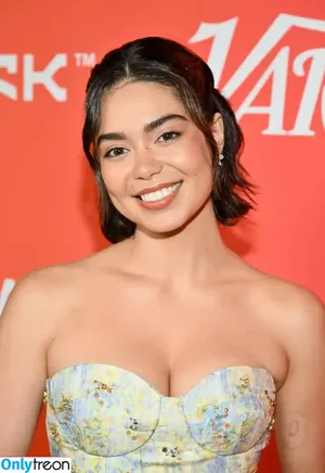 Aulii Cravalho / AuliiCravalho / Auli’i Cravalho nude photo #0270