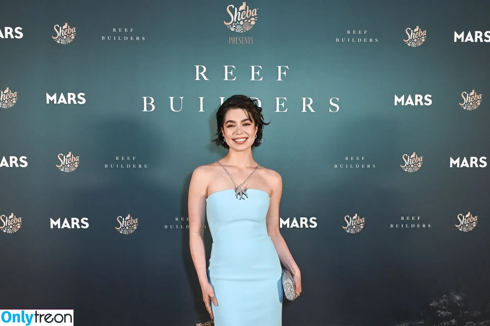 Aulii Cravalho голая photo #0143 (AuliiCravalho / Auli’i Cravalho)