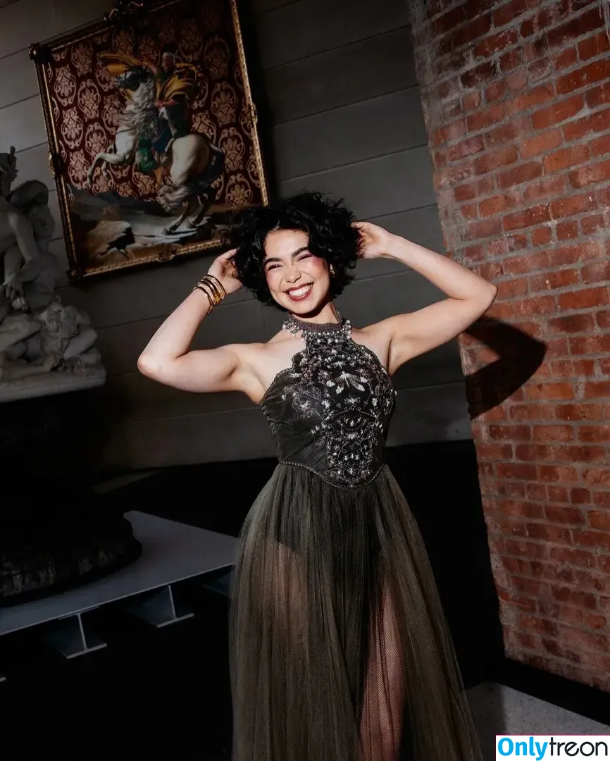 Aulii Cravalho nude photo #0171 (AuliiCravalho / Auli’i Cravalho)