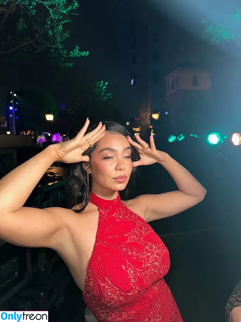 Aulii Cravalho nude photo #0262 (AuliiCravalho / Auli’i Cravalho)