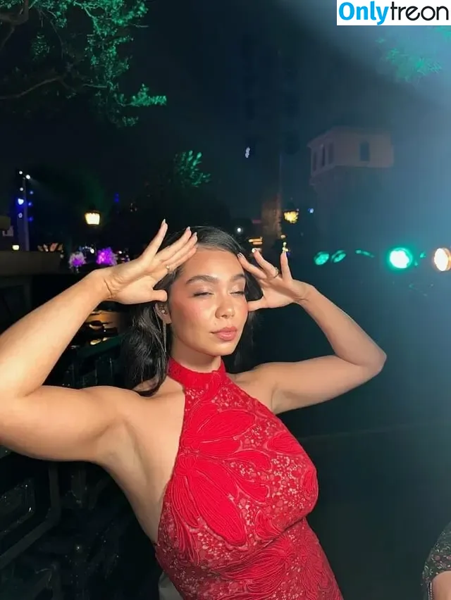Aulii Cravalho nude photo #0266 (AuliiCravalho / Auli’i Cravalho)