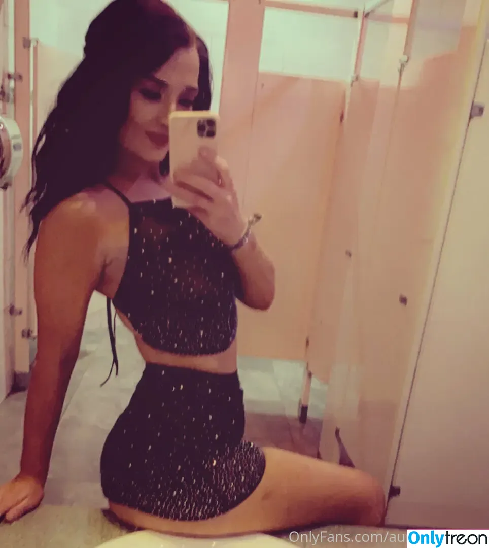 aundreahayley nude photo #0008 (aundreaworsley)