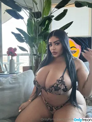 Aundreana Rene / Creole barbie / creolebarbieee / creolebarbieeee nude photo #0010