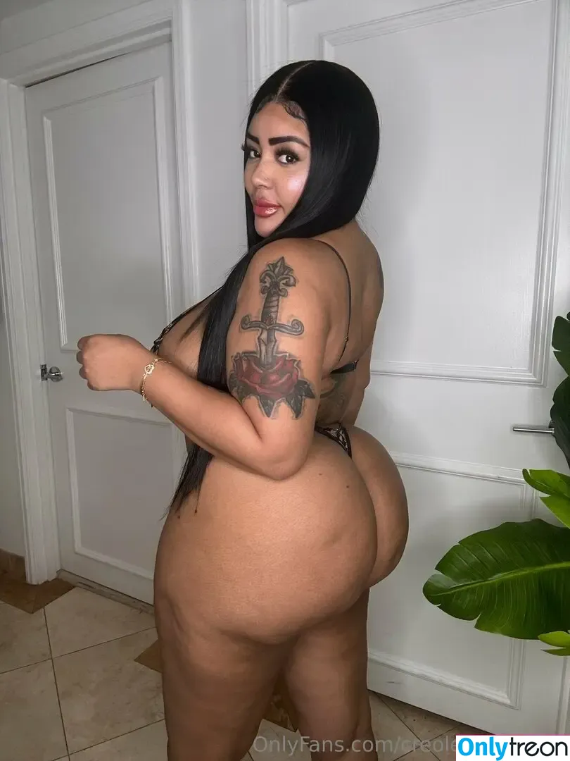 Aundreana Rene nude photo #0003 (Creole barbie / creolebarbieee / creolebarbieeee)