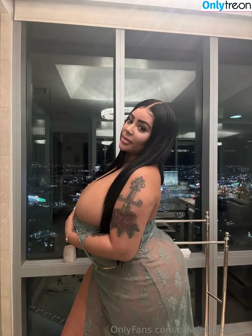 Aundreana Rene nude photo #0021 (Creole barbie / creolebarbieee / creolebarbieeee)