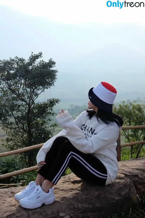 Aungsumalyn голая photo #0244 (aungggsumalyn / aungsumalynnn / aungsumalynx)