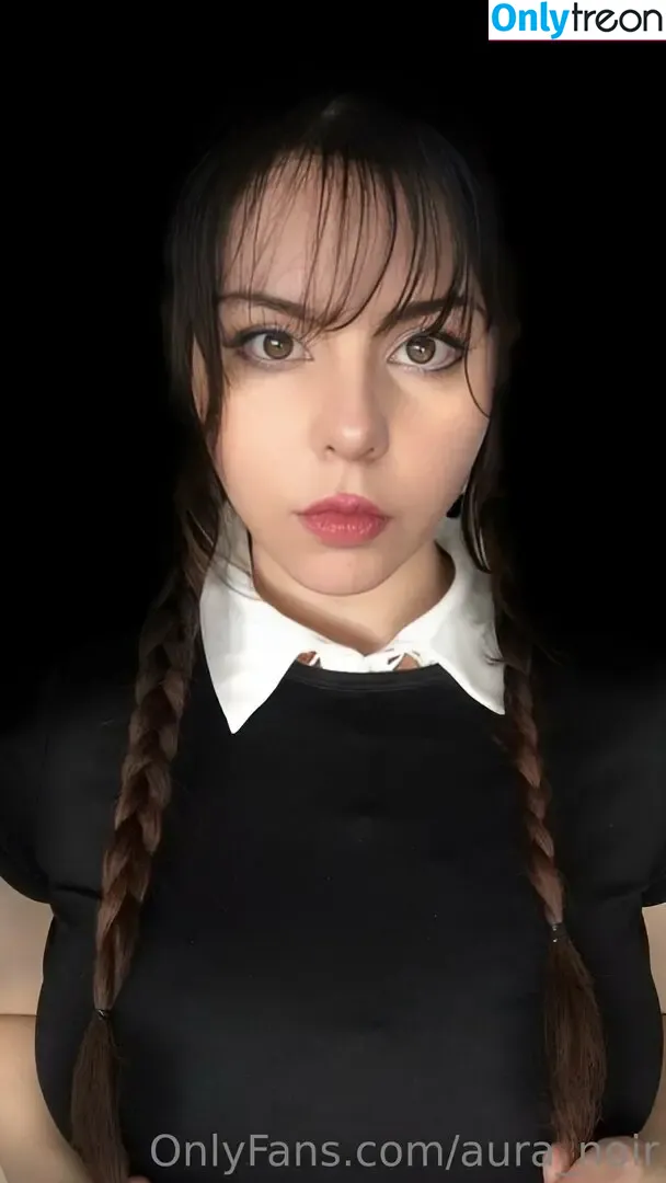 aura_noir nude photo #0011 (_aura_noir_)