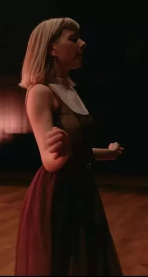 Aurora Aksnes / auroramusic / singer фото голая #0174