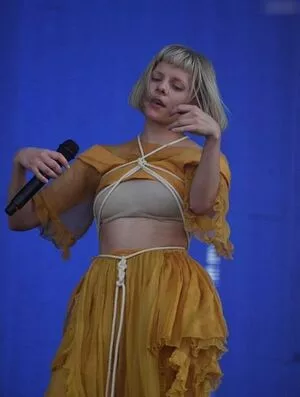 Aurora Aksnes / auroramusic / singer фото голая #0187