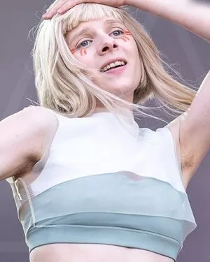 Aurora Aksnes / auroramusic / singer фото голая #0189