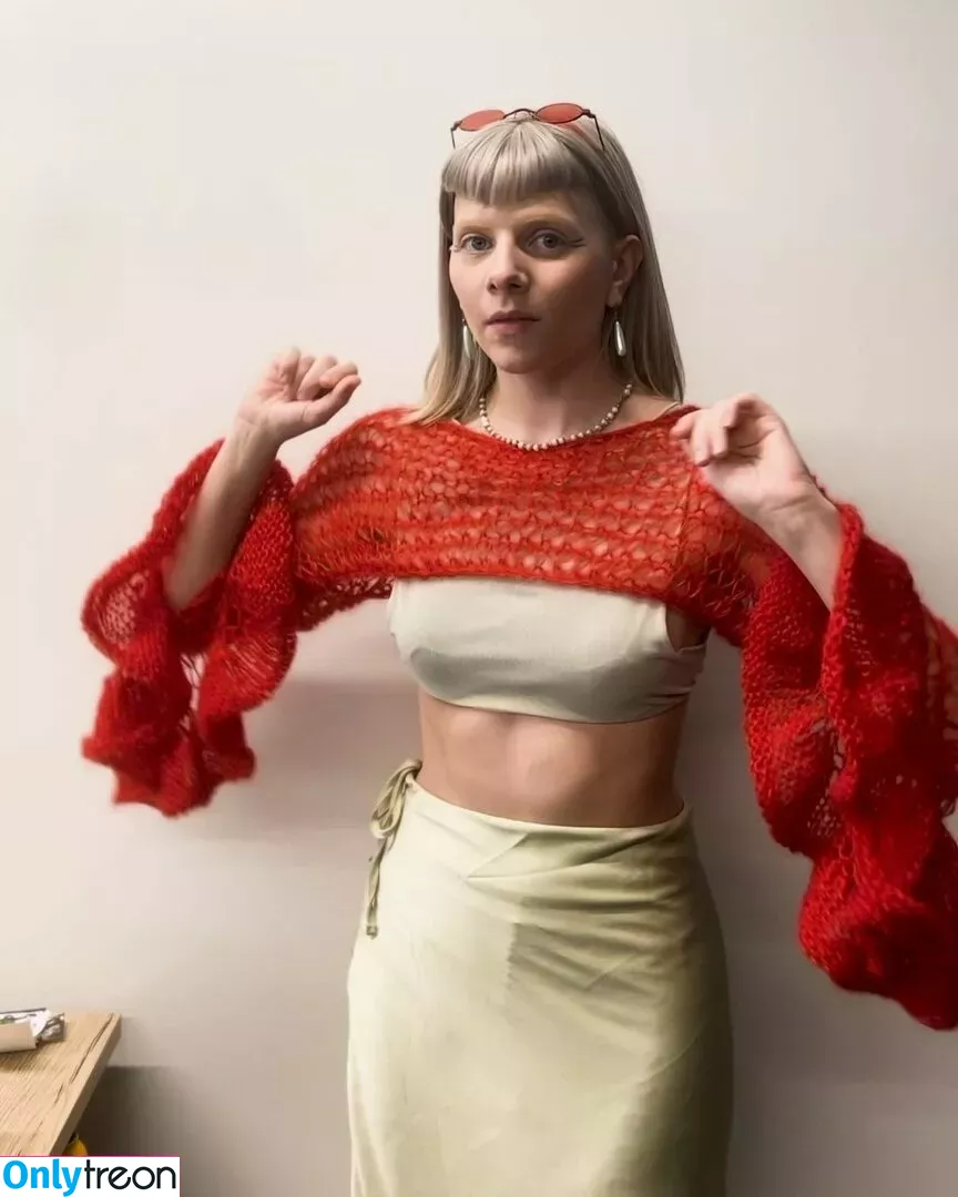 Aurora Aksnes nude photo #0279 (auroramusic / singer)