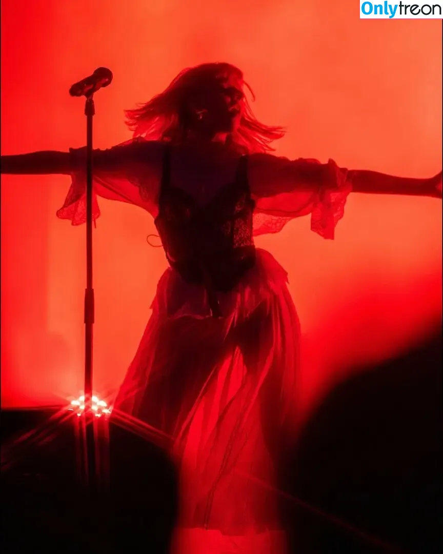 Aurora Aksnes nude photo #0427 (auroramusic / singer)
