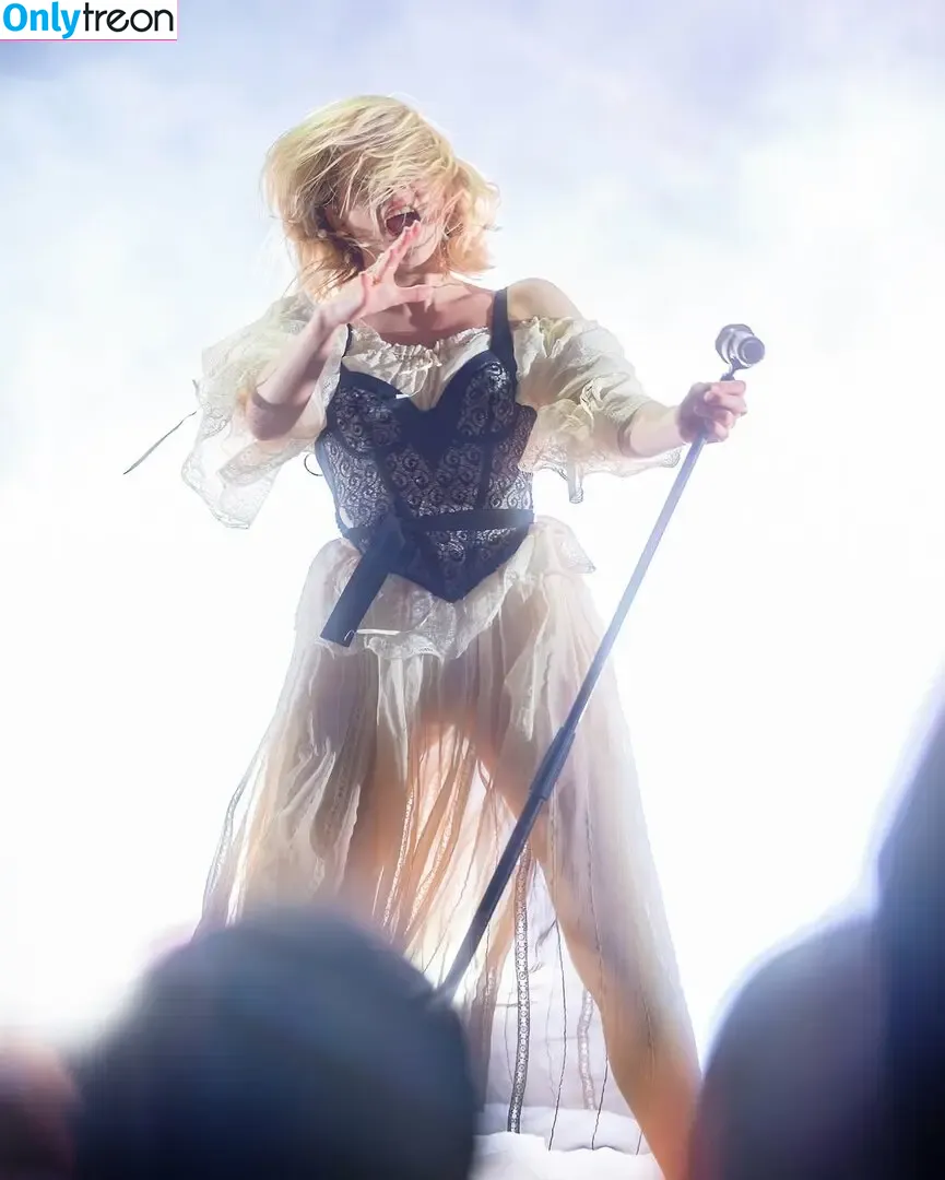 Aurora Aksnes nude photo #0439 (auroramusic / singer)