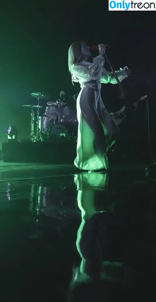Aurora Aksnes nude photo #0448 (auroramusic / singer)