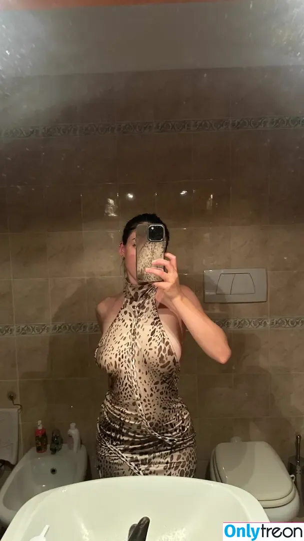 Aurora Becarelli голая photo #0065 (aurora.becarelli / bronzed_aurora)