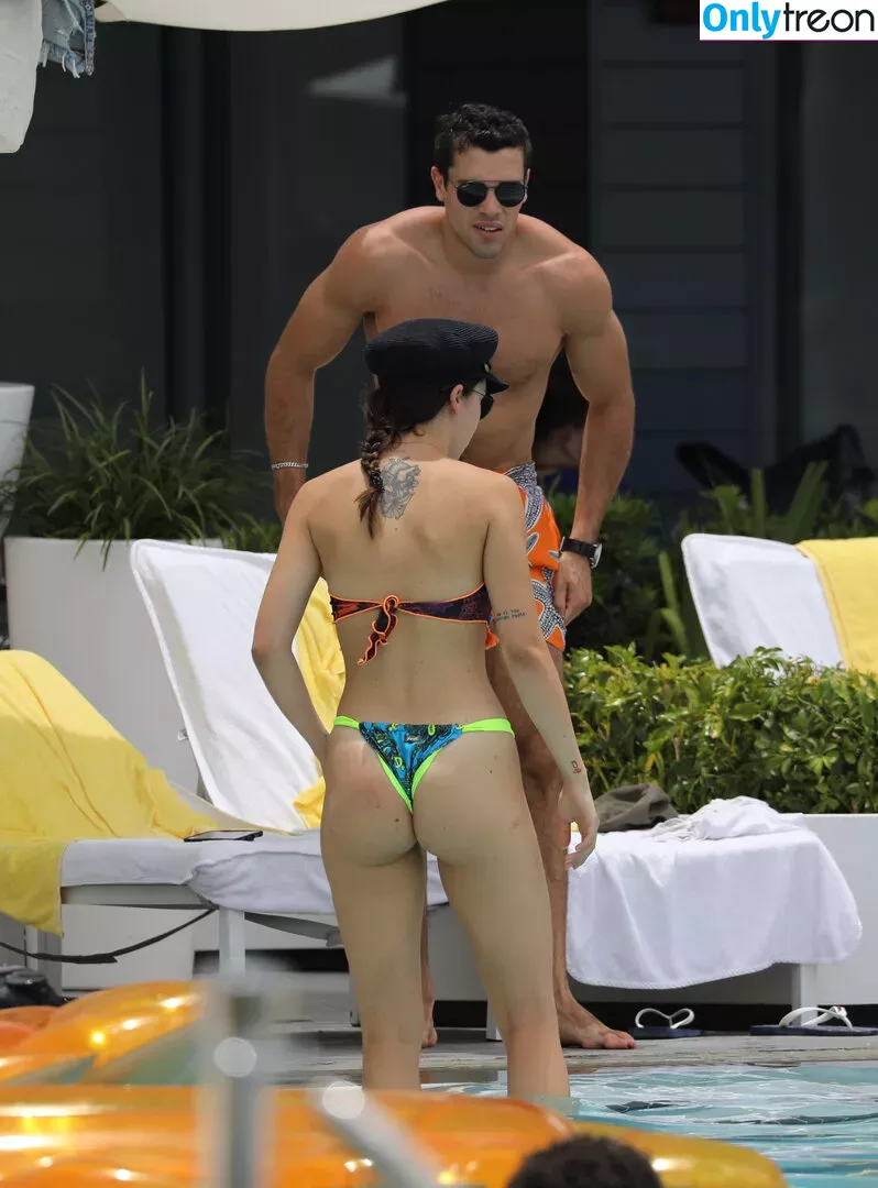 Aurora Ramazzotti nude photo #0147 (Michelle Hunziker's daughter / therealauroragram)