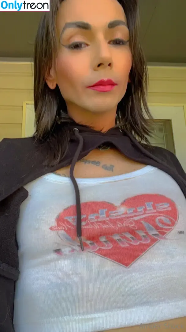 aurorarav3n nude photo #0033 (aurorarav3n)