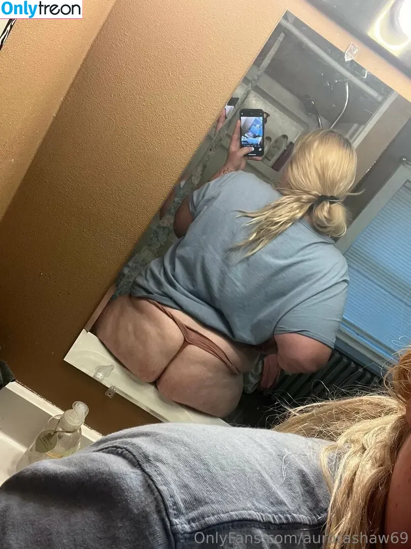 AuroraShaw69 nude photo #0008 (Aurora666999 / shaw69_of)