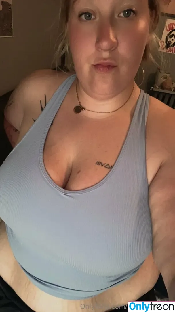 AuroraShaw69 nude photo #0014 (Aurora666999 / shaw69_of)