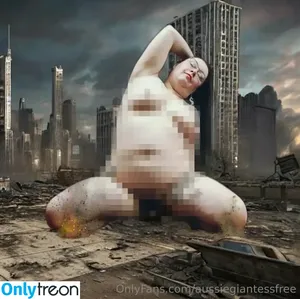 aussiegiantessfree / austntatius nude photo #0119
