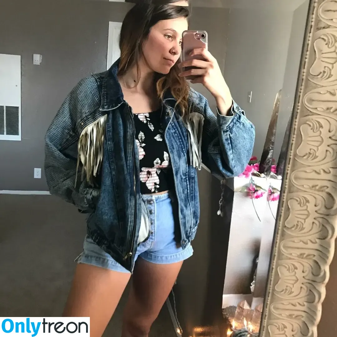 Autumn Brianne nude photo #0001 (autumnbrianne / thatwitchautumn)