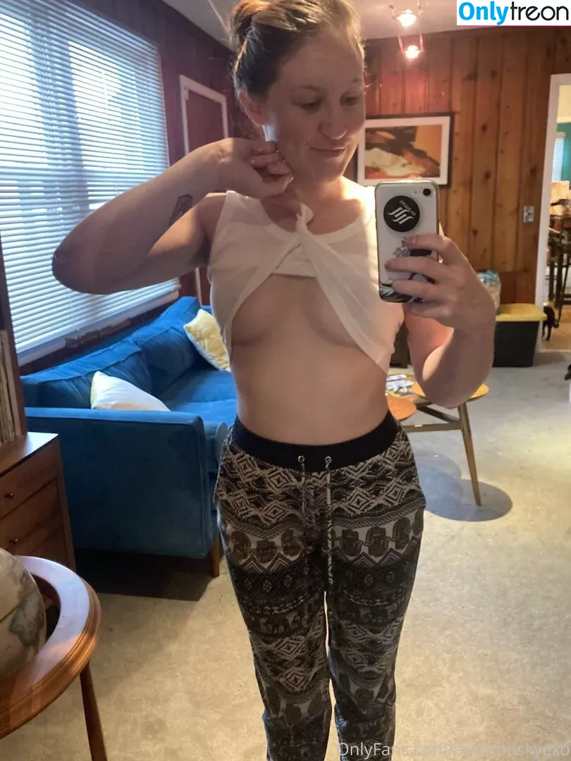 autumnskyexo nude photo #0009 (autumnskyexo)