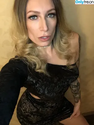 ava_austen / Ava Austen / Manyvids / mrs_austen фото голая #0326