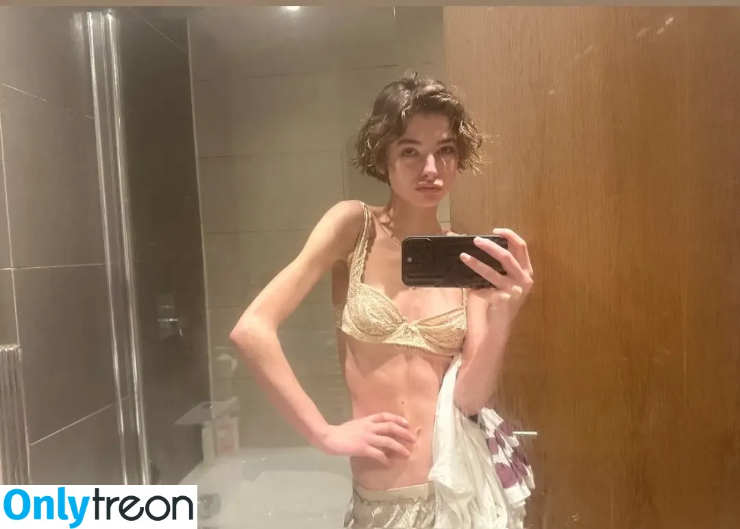 Ava Kalitowski nude photo #0108 (ava.ark / ava_ark)