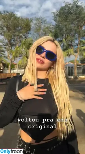 Ava Max / avamax / plharleyquinn nude photo #1638