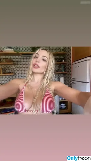 Ava Max / avamax / plharleyquinn фото голая #1907