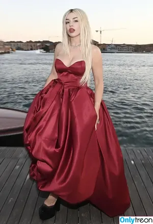 Ava Max / avamax / plharleyquinn фото голая #2117