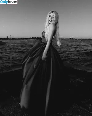 Ava Max / avamax / plharleyquinn фото голая #2130